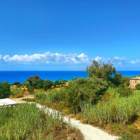 Campus Dei - Tropea Rooms ภายนอก รูปภาพ