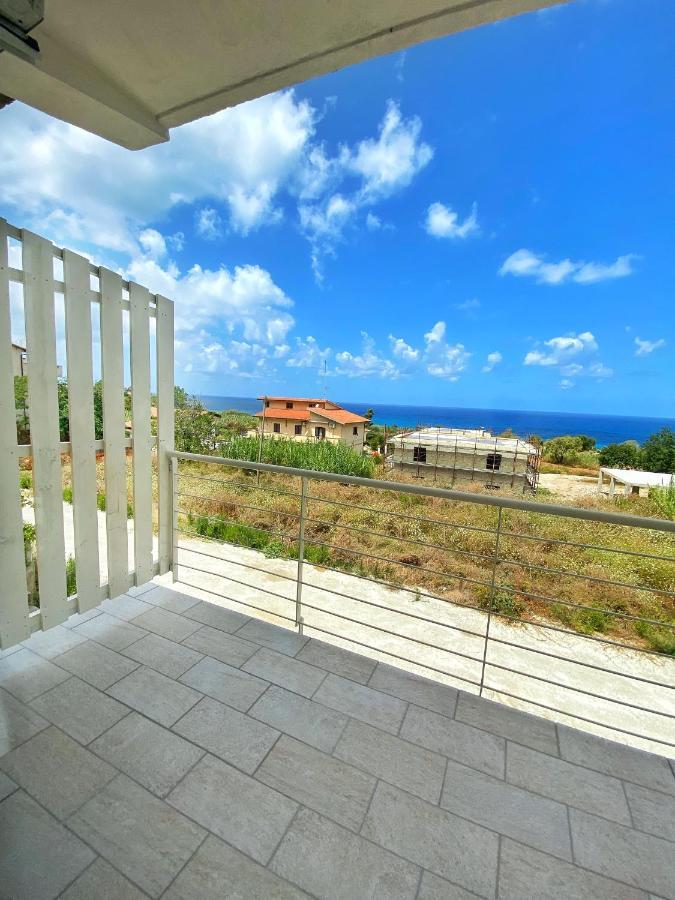 Campus Dei - Tropea Rooms ภายนอก รูปภาพ