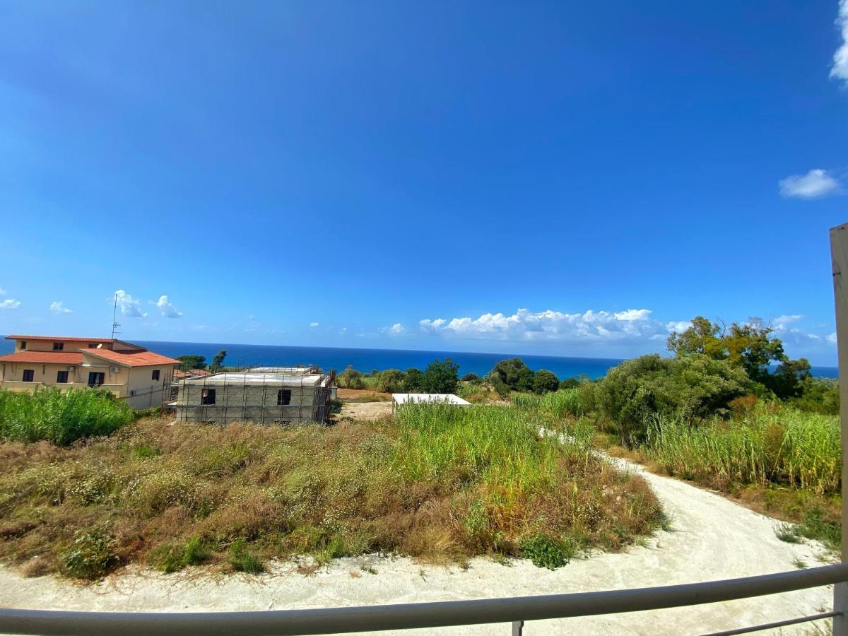Campus Dei - Tropea Rooms ภายนอก รูปภาพ